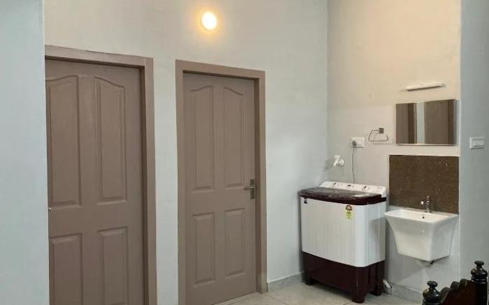 2 BHK Furnished Apartment