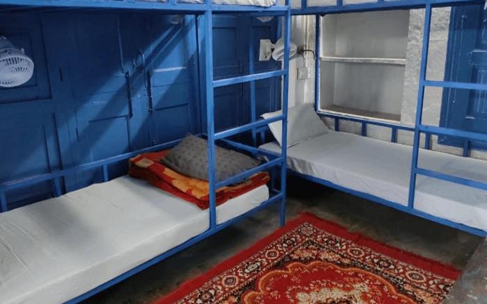 Bob Hostel