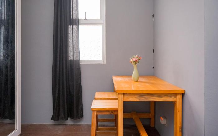 Minimalist Studio Room Urbantown Apt By Travelio