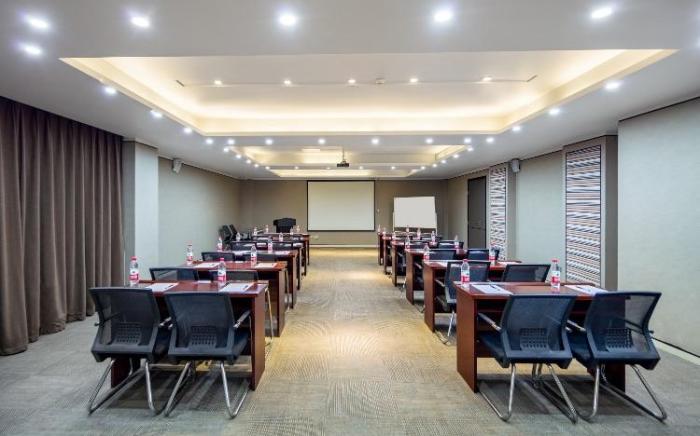 Home Inn Plus Changzhi Bayi Square Weiyuanmen Middle Road