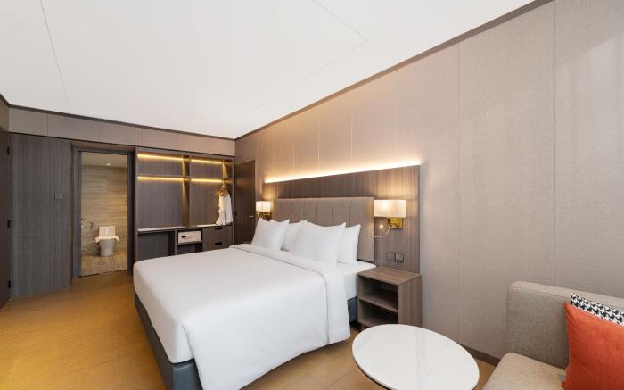 HARRIS Hotel & Suites Nagoya Batam