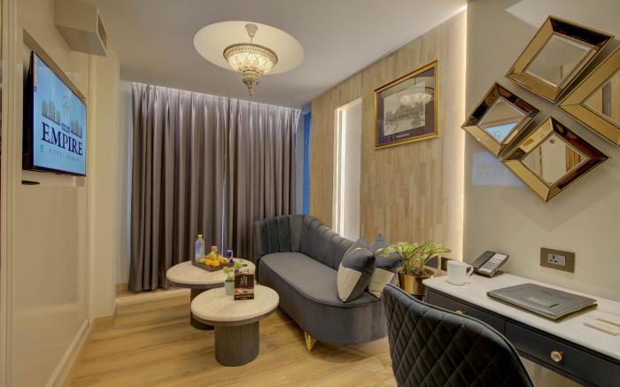 EMPIRE PLATINUM SUITES