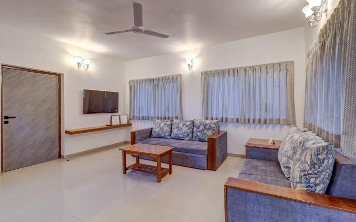 Aura Villa, Esperanza with Swimming Pool View