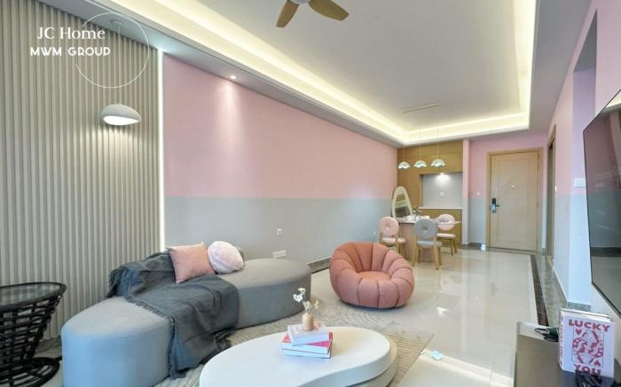 Rosewood Vacation Home | Walks to CIQ RNF phase 2