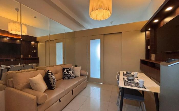 SMDC Shore Condotel - Danish Room (near MOA)