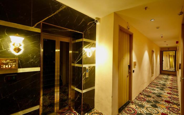 Levelup Plus Hotel Saffron Luxe
