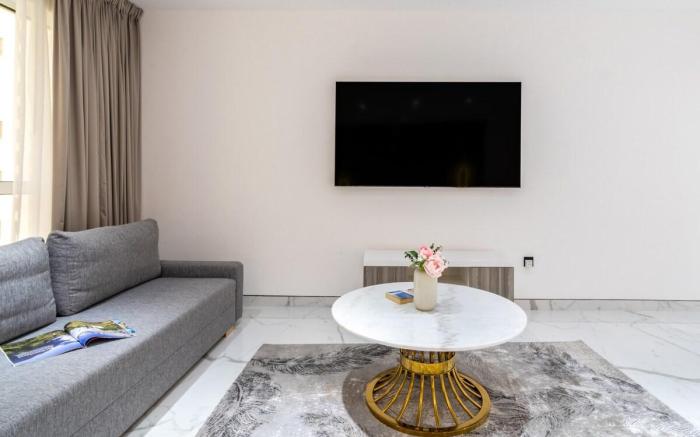 Luxurious Studio with balcony in JBR