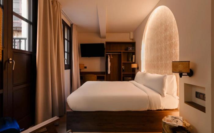 Los Arcos Hotel Gothic Quarter, Sonder
