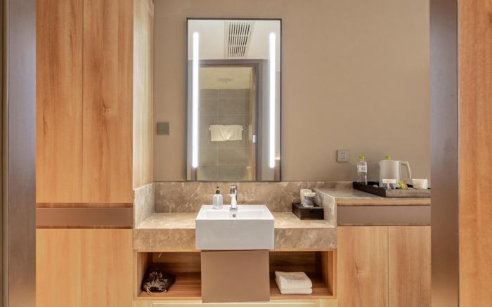 Home Inn Neo Linyi Yucai Road Convention and Exhibition Center