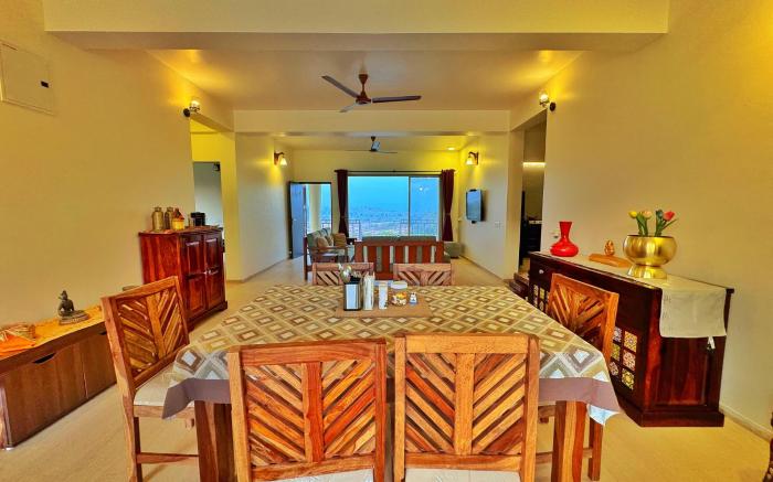 Khushi Home - Valley View Retreat