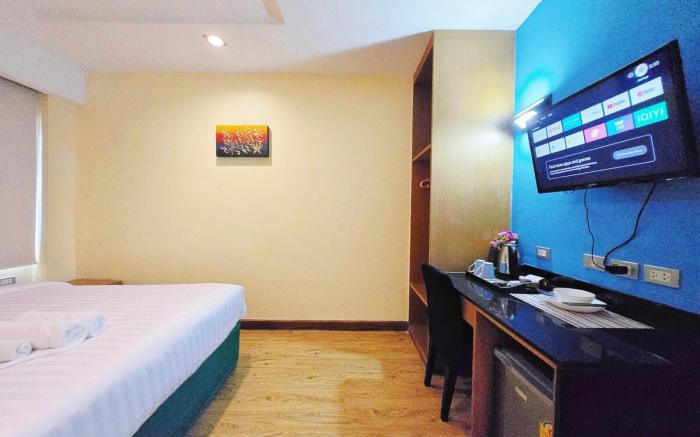 Bangkok NaNa BTS/Free WiFi/KING size bed/ 7-11