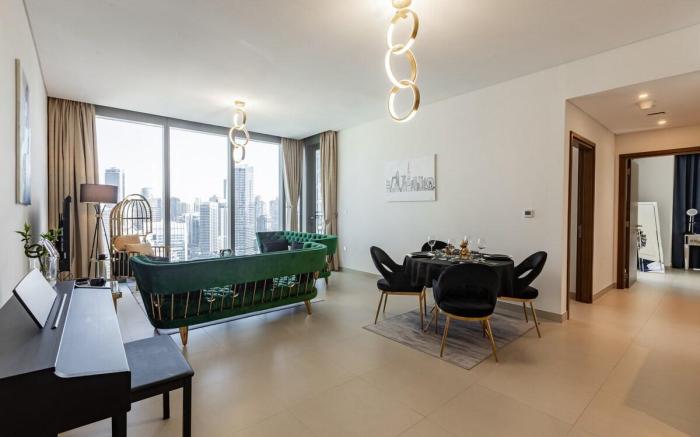 ElegantEscapes - Large 2BR w/ Marina and Sea View