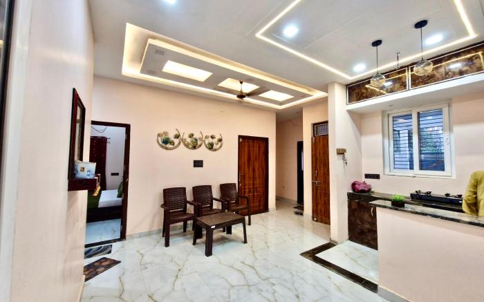 Krishnam Niwas- Family home Near Ram Temple