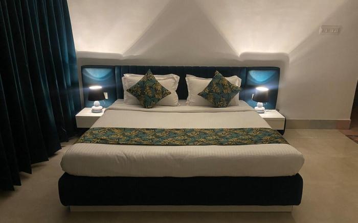 Handpicked Aashiyana-Emerald, A Luxurious Bungalow
