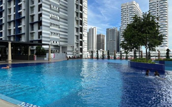 Admiral 3BR 6Pax 5min to Jonker 1303A By I Housing