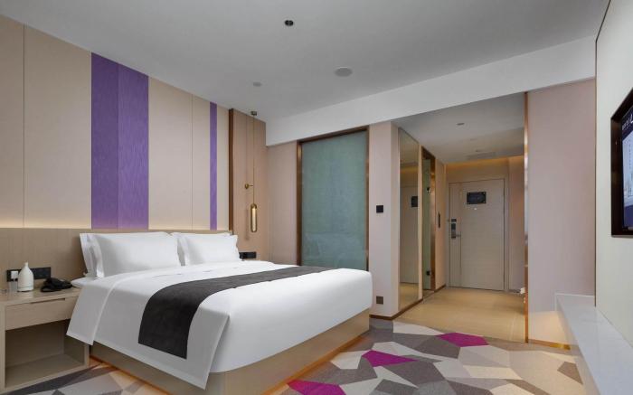 Lavande Hotel Wuhan Jinyin Lake Metro Station
