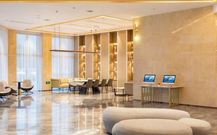 Lavande Hotel Wuhan Optics Valley Square South-Central University for Nationalities