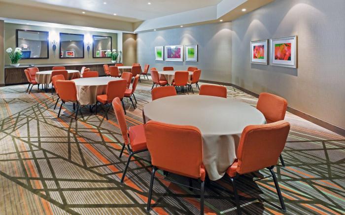 Holiday Inn Express Frisco Legacy Park Area By IHG