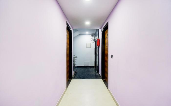 Hotel O Pink Palace