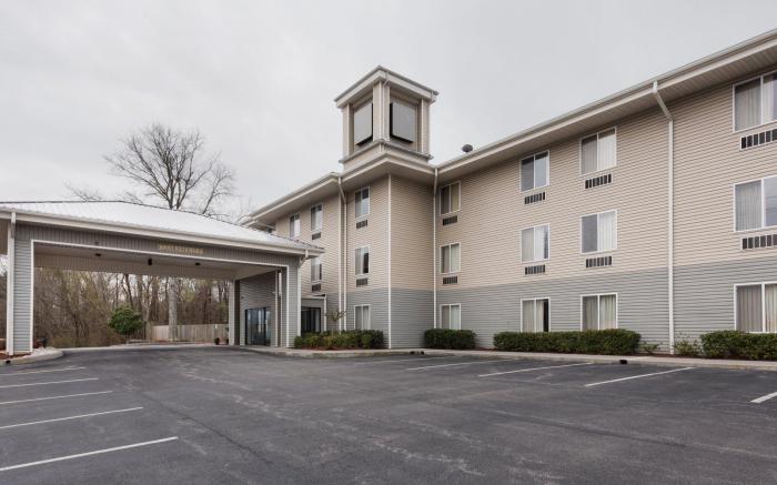 Red Roof Inn Etowah - Athens, TN