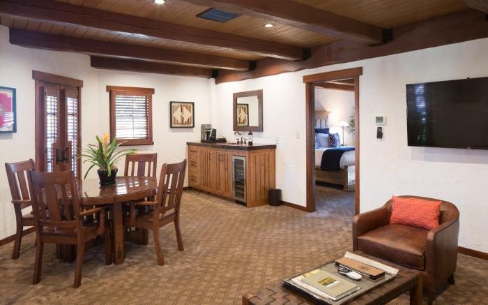 Rancho Caymus Inn