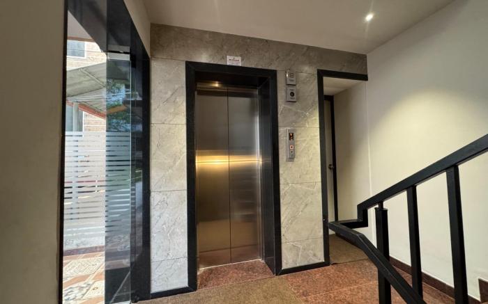 URBAN VIBES SERVICE STAY-MANNAGUDDA