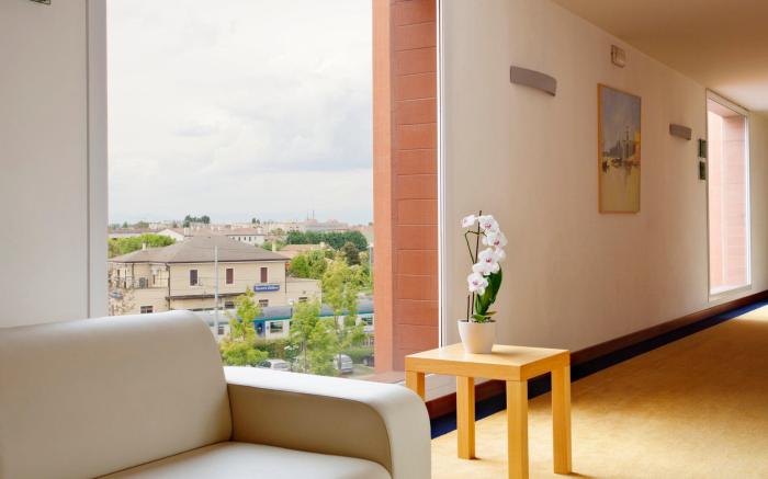Crowne Plaza Venice East By IHG