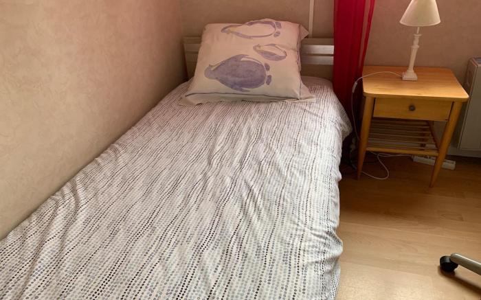comfortable equipped Mawa room