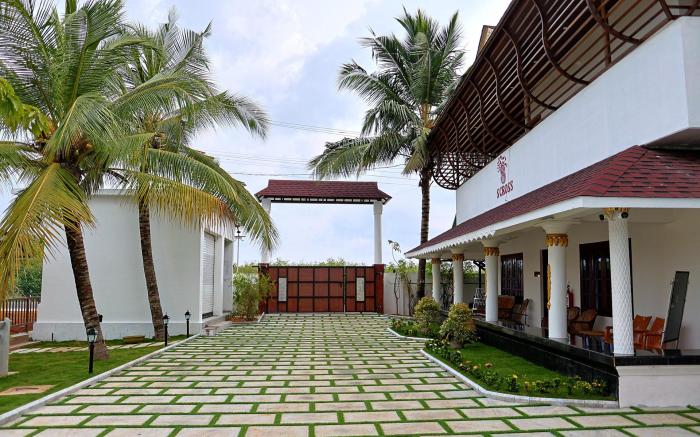 S Cross Munroe Island Resort