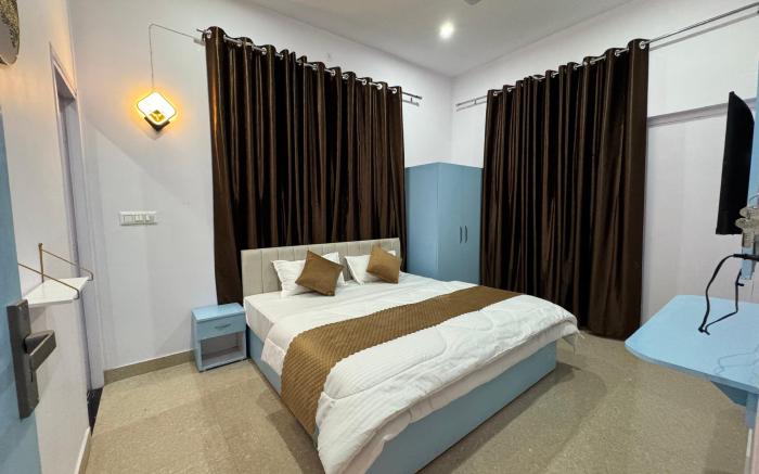 Hotel Savera Bliss