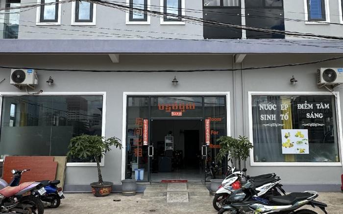 Hotel  368