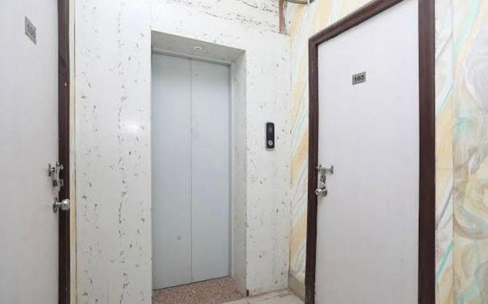 Hotel Darshika Vrindavan