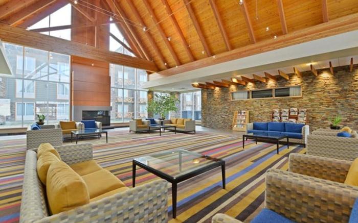 Edmonton Hotel & Convention Centre