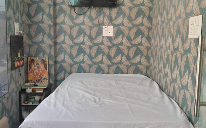 OnlyStay Shiva Dham