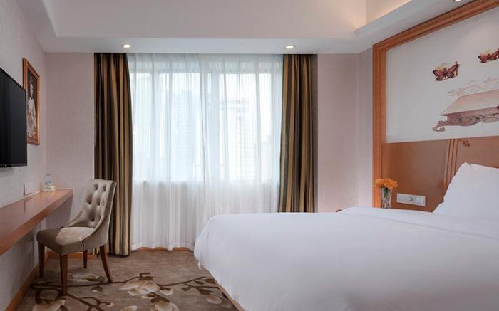 Vienna Classic Hotel Guangdong Huizhou Honghualake Longfeng