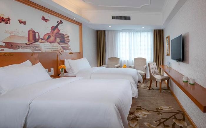 Vienna Classic Hotel Guangdong Huizhou Honghualake Longfeng