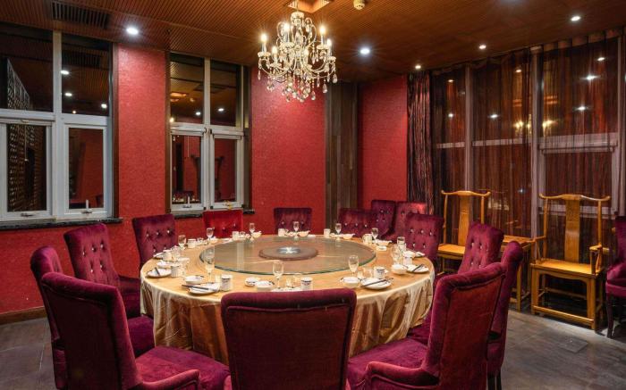 Jinjiang Metropolo Hotel Baoding Zhili Governor’s Office