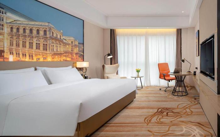 Vienna International Hotel Guangdong Foshan Pingzhou Jade Street