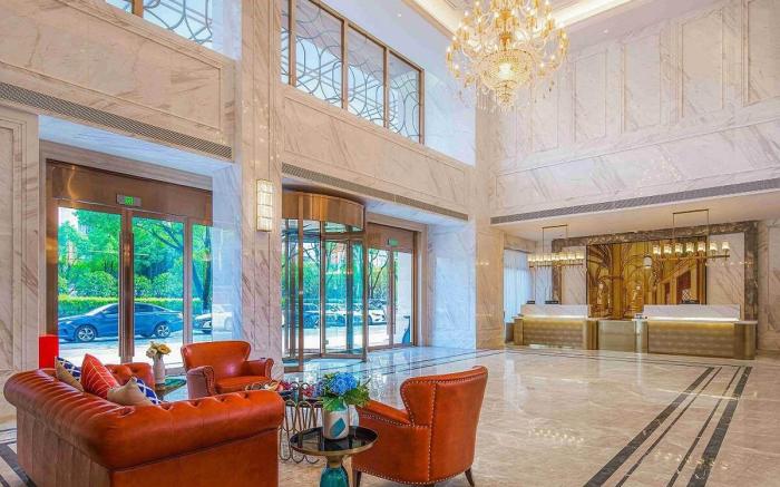 Vienna International Hotel Chongqing Liangjiang Shuitu New City Siyuan Light Rail Station