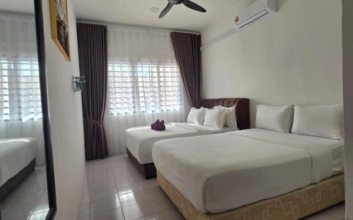 Anjung Vacation Home No 69