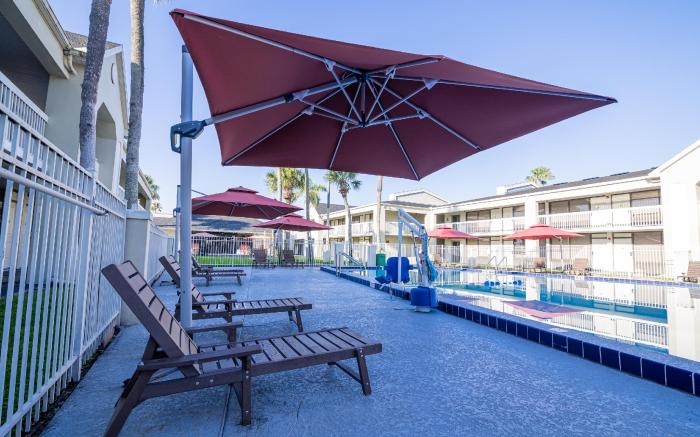 Hotel Room Near Disney 4 People