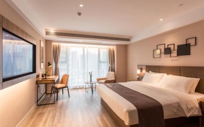 Home Inn Plus Tai'an High-speed Railway East Road Aegean Old Street