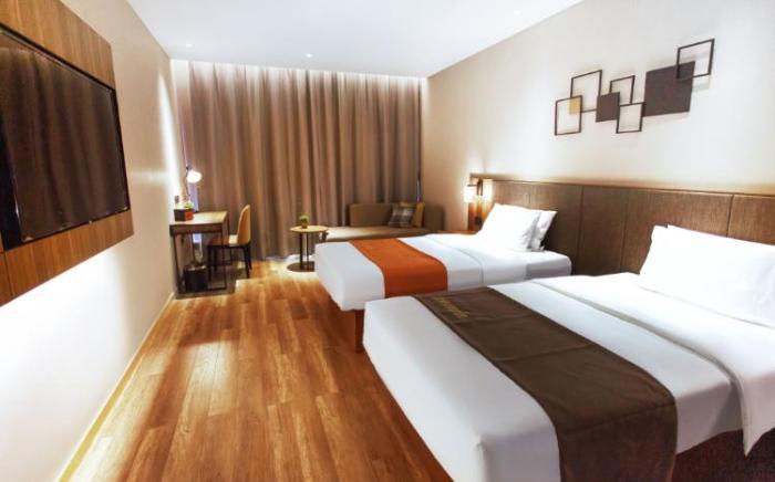 Home Inn Plus Haikou Longkunnan Road Hainan Normal University High-speed Railway East Station