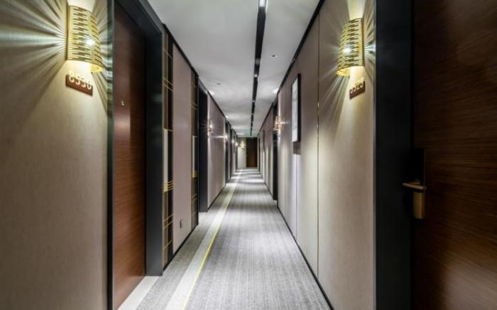 Home Inn Plus Fuzhou Dongjiekou Sanfang Qixiang Sanshan Building