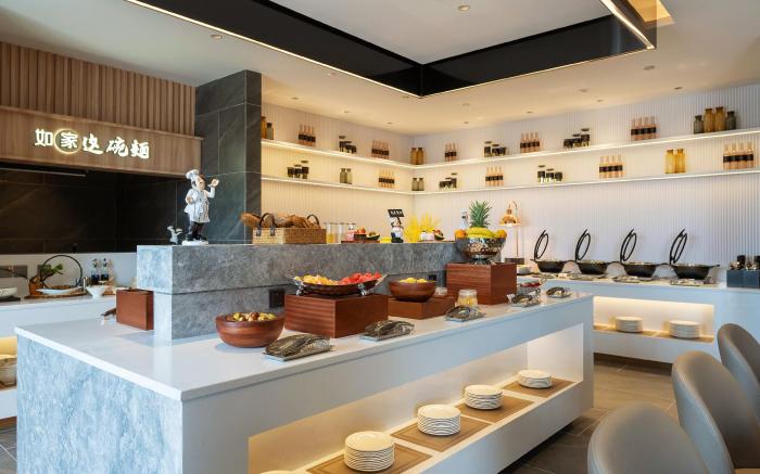 Home Inn Plus Quzhou Railway Station