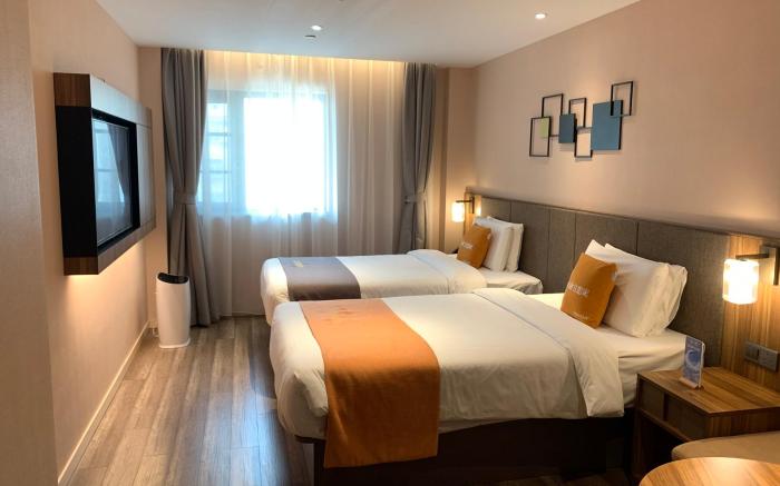 Home Inn Plus Guiyang Penshuichi Dashizi Minsheng Road
