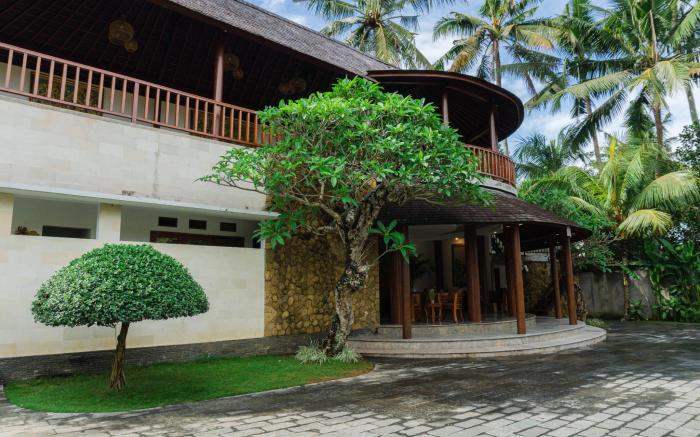 Kemawan Luxury Villas