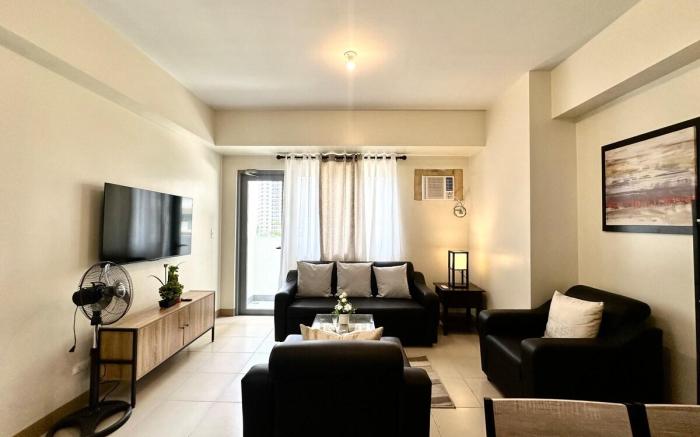 Urban Nest @ Cubao Araneta City Spacious 1BR WIFI