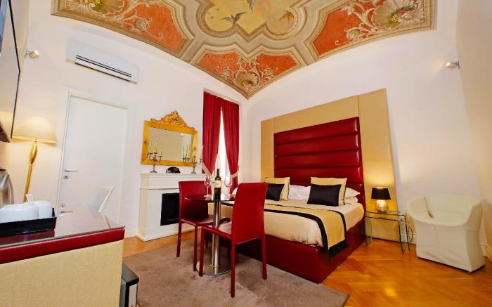 AMM Luxury Rooms