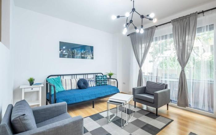 2BR & 2Balcony apartment by NW